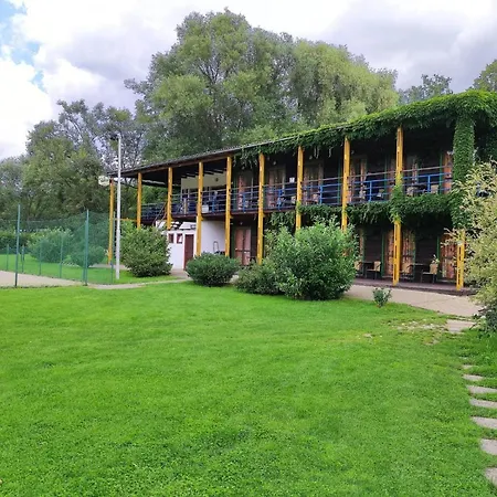 Ξενοδοχείο Lavka Park Skochovice *