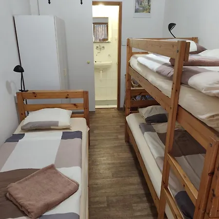 Lávka Park Skochovice Hotel *