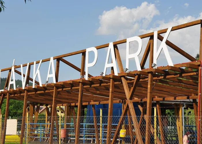 Hotell Lavka Park Skochovice