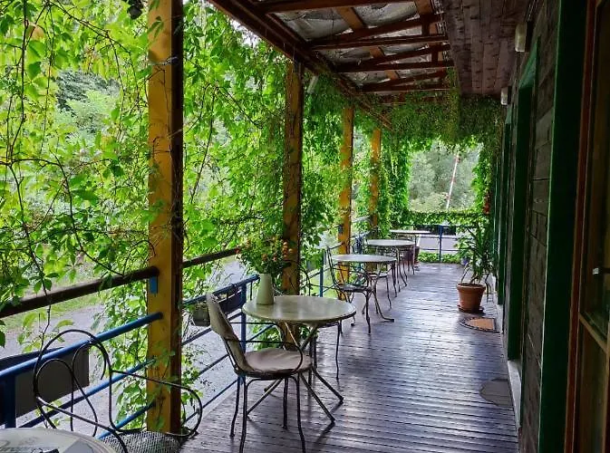 Hotell Lavka Park Skochovice Vrané nad Vltavou