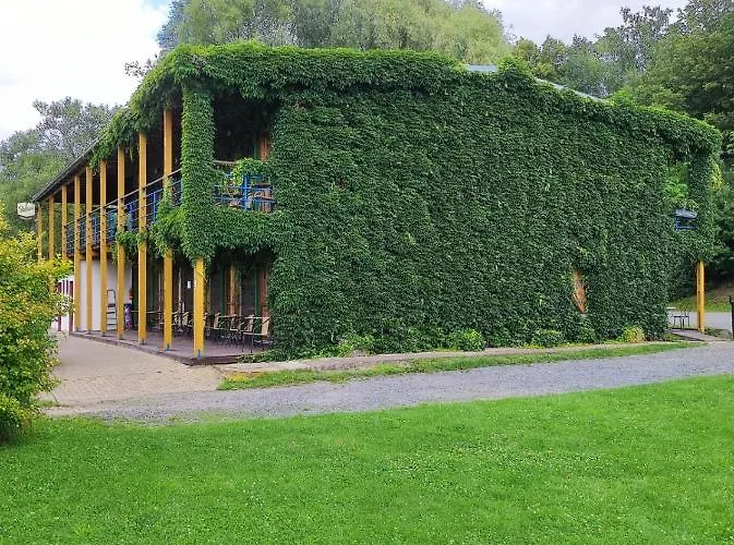 Lavka Park Skochovice Hotell *